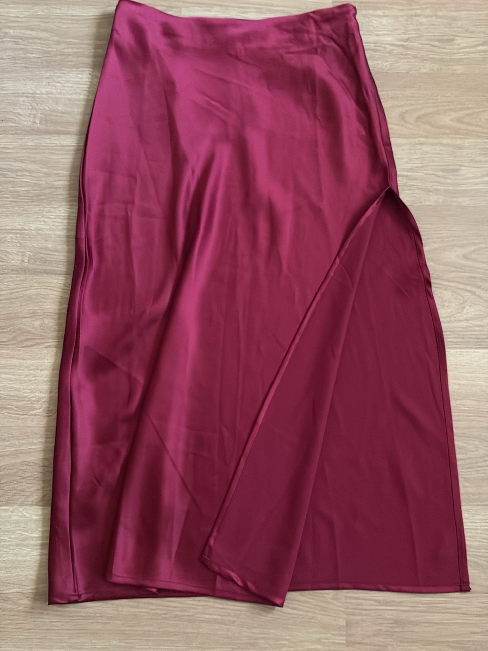 Women's Satin Side-Slit Maxi Skirt - Berry